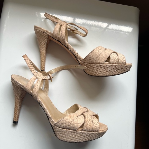 Stuart Weitzman Tan Snakeprint Strappy Heels Size 8 - Picture 1 of 8
